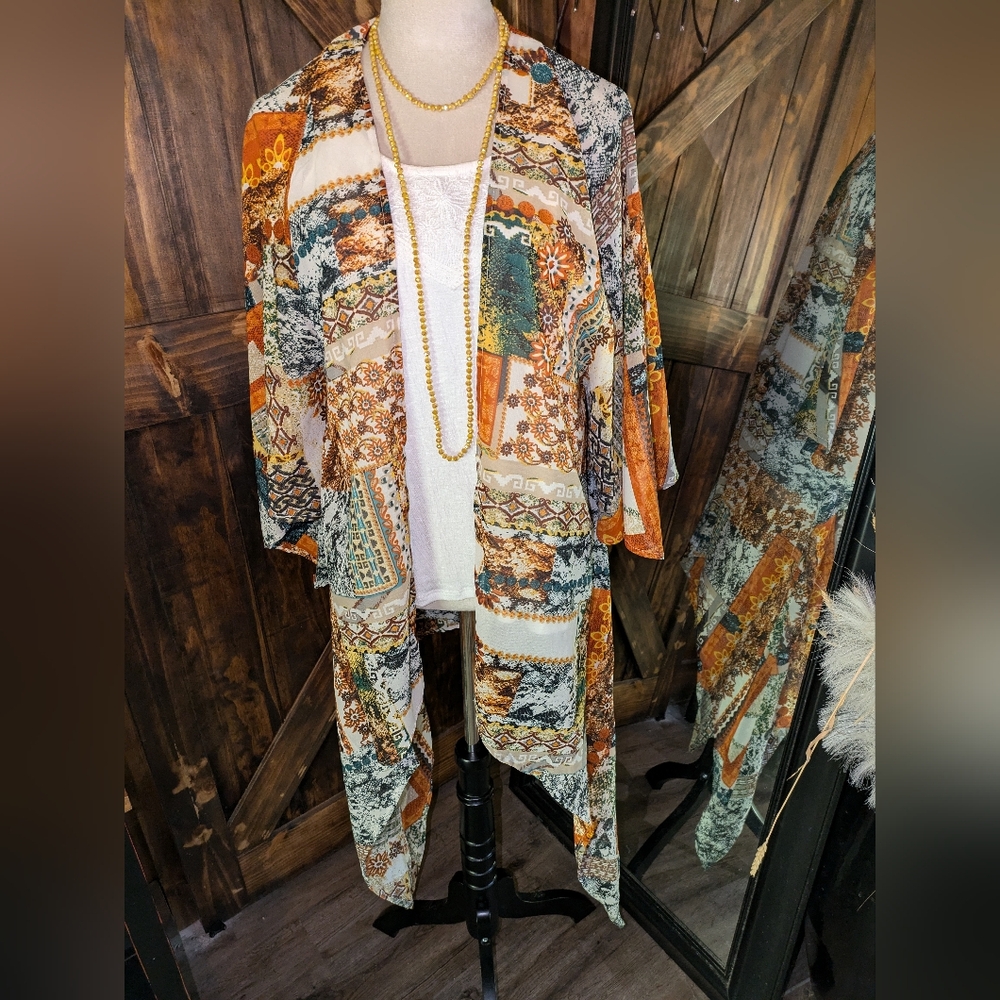 EUC Love 4 Truth Boho Kimono. Size M